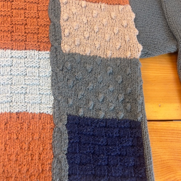 Eddie Bauer Men's Patchwork Crewneck Sweater - Gray, Blue, Orange, Cream Size M - Picture 5 of 10